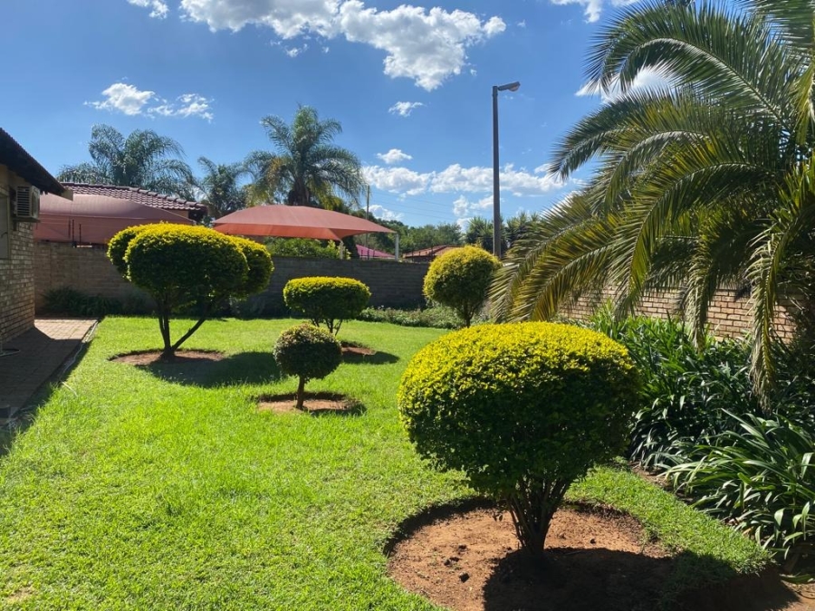 3 Bedroom Property for Sale in Waterval East North West